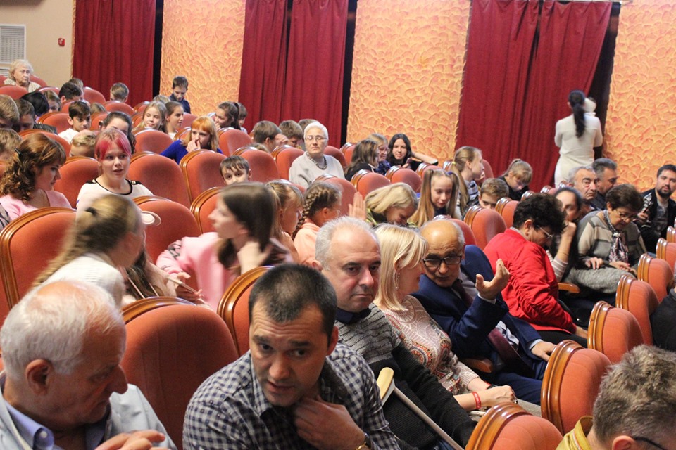 Συμμετοχή Γενικού Προξένου στην εκδήλωση της ελληνικής κοινότητας Γκελεντζίκ αφιερωμένη στην Ημέρα του 'Οχι (Γκελεντζίκ) 